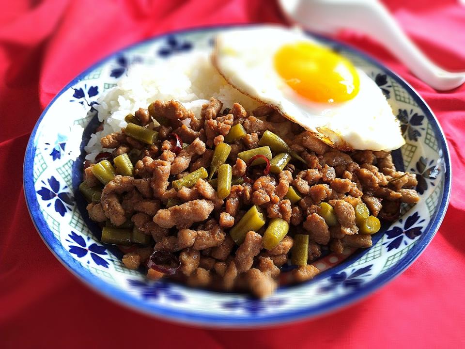 アッチさんの料理 酸豆角炒肉末
